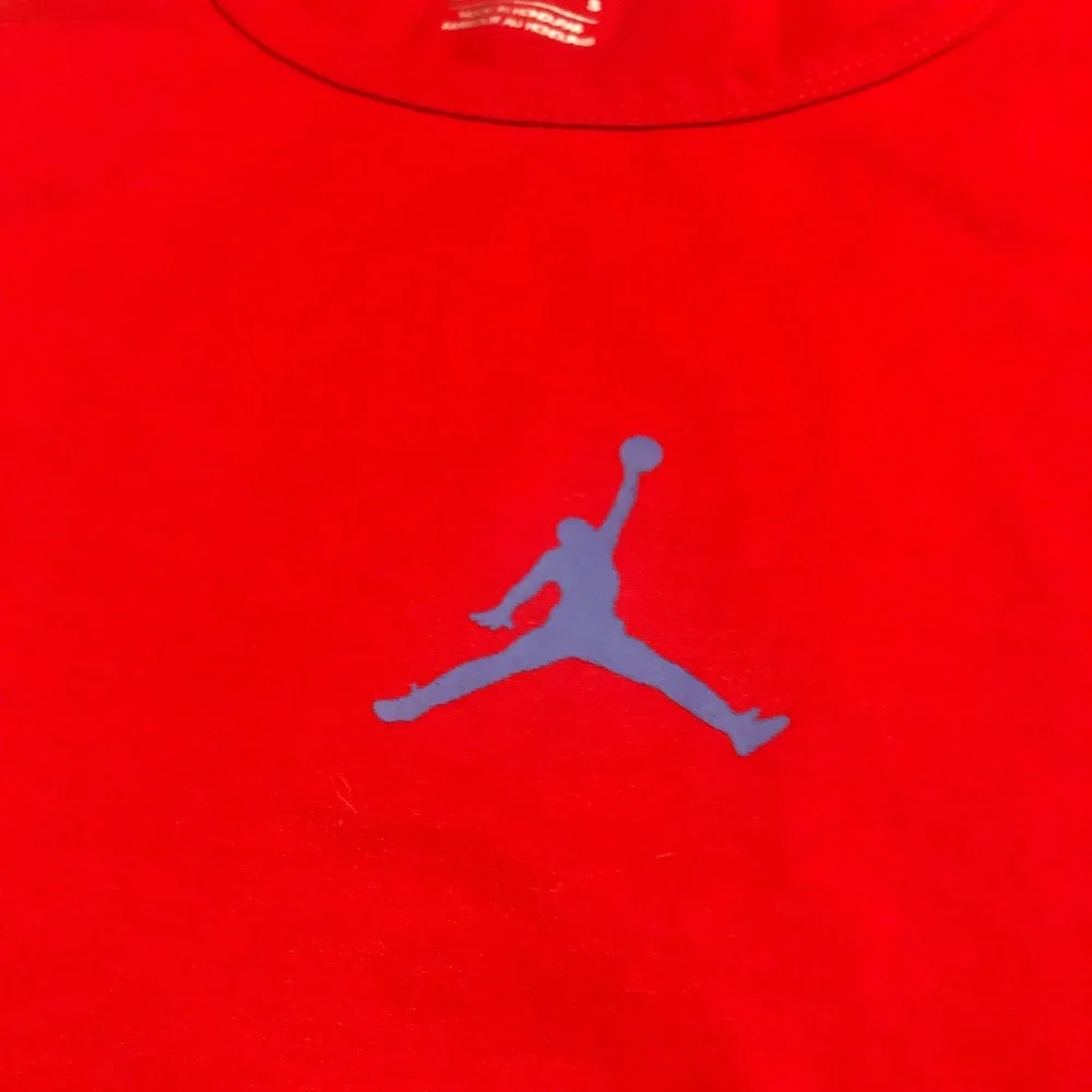 Air Jordan red tank top - Picture 2 of 5